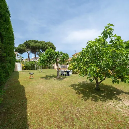 5 Bedroom In