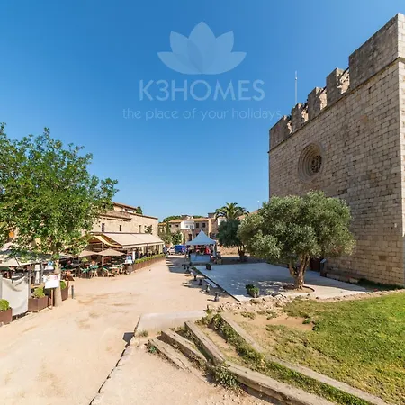 5 Bedroom In L'Escala